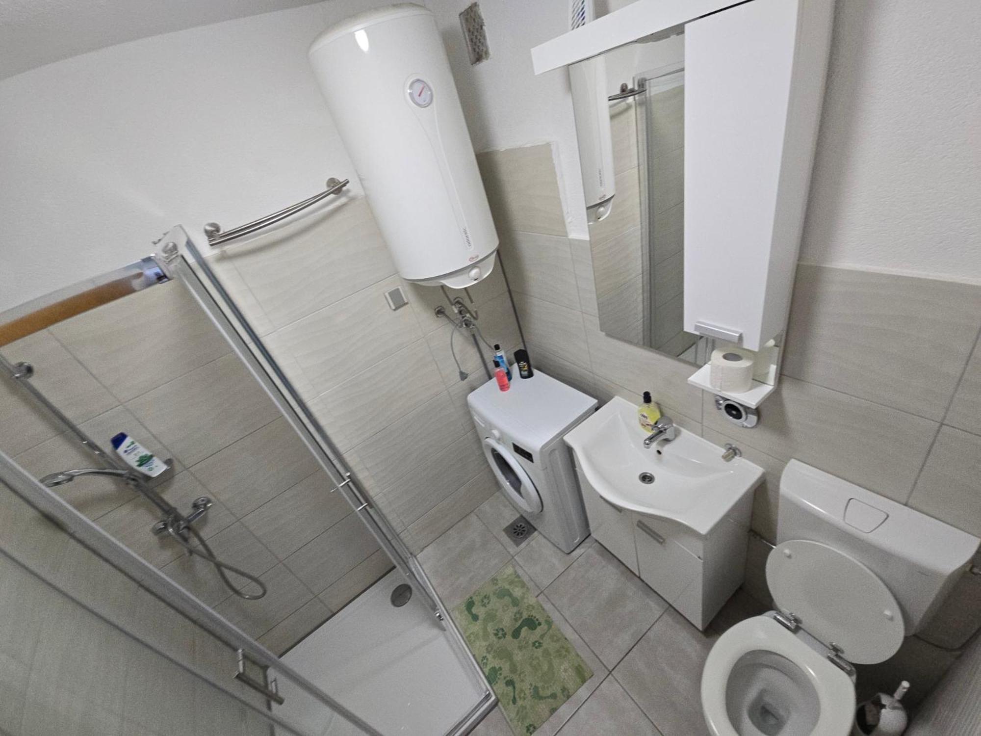 Apartman Valentic Vinkovci Exterior foto
